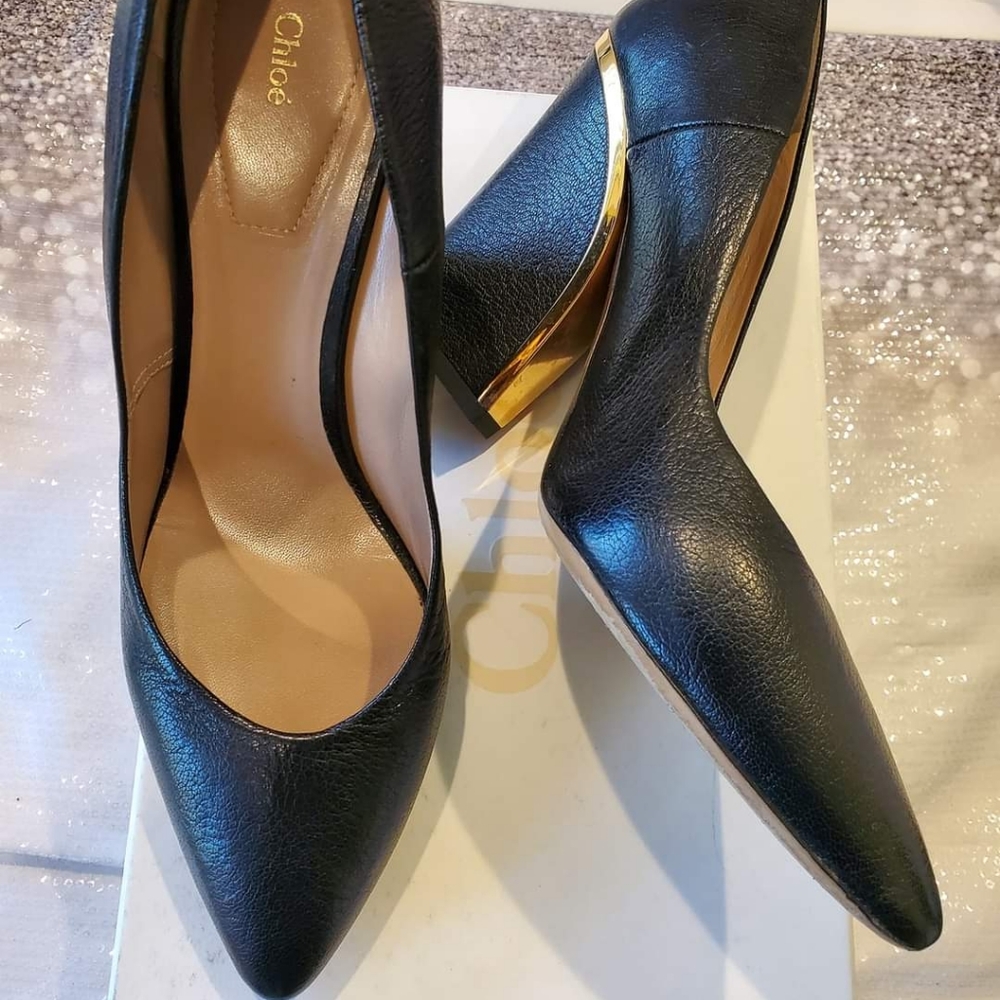 Chloé Black Leather Pumps Size 41
